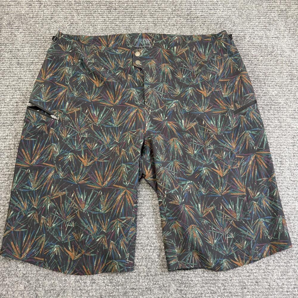 Patagonia Shorts Mens 38 Multicolor Tropical Print Quick Dry 12 Inseam Outdoor